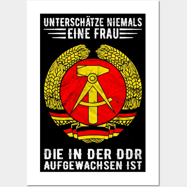 DDR Frau aus dem Osten Ostdeutschland Ossi Ostalgie Wall Art by auviba-design